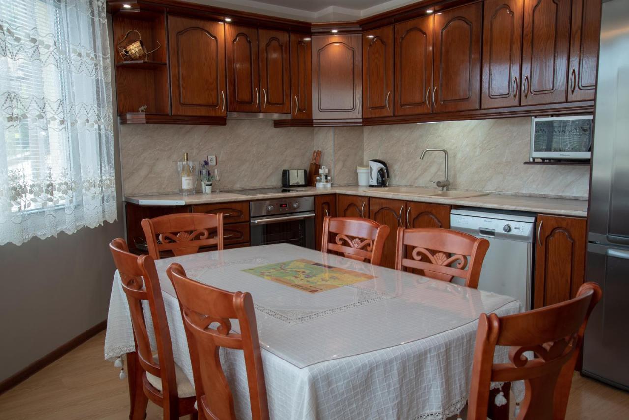 Apartment Veda Veliko Tarnovo Ngoại thất bức ảnh